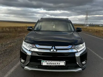 Mitsubishi Outlander 2015 года за 8 900 000 тг. в Караганда – фото 3