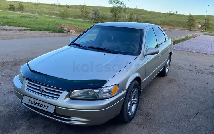 Toyota Camry 1998 годаfor3 900 000 тг. в Астана