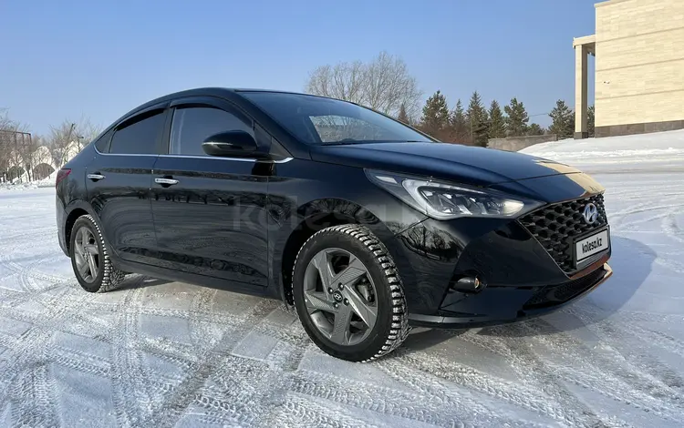 Hyundai Accent 2021 года за 9 900 000 тг. в Астана