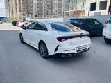 Kia K5 2021 года за 10 300 000 тг. в Караганда – фото 2