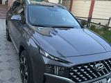Hyundai Santa Fe 2023 года за 16 800 000 тг. в Шымкент