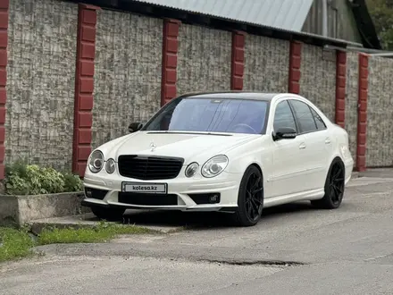 Mercedes-Benz E 55 AMG 2005 года за 10 500 000 тг. в Алматы – фото 12