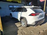 Toyota RAV4 2021 годаfor15 300 000 тг. в Алматы – фото 2