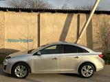 Chevrolet Cruze 2013 года за 5 800 000 тг. в Шымкент – фото 3