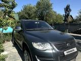 Volkswagen Touareg 2008 года за 6 500 000 тг. в Алматы – фото 3