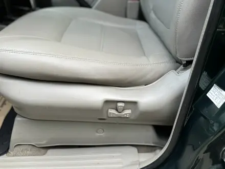 Nissan Patrol 2003 года за 9 000 000 тг. в Алматы – фото 27