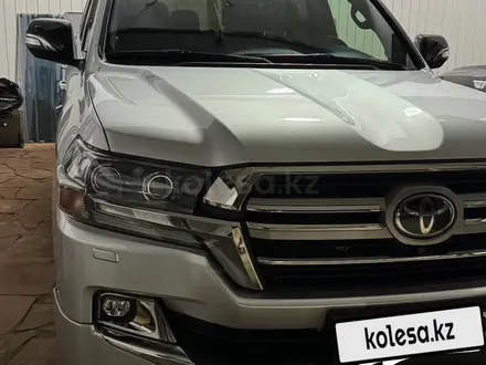 Toyota Land Cruiser 2019 года за 40 000 000 тг. в Астана