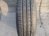 Летняя шина Kumho 185/65/15 за 12 000 тг. в Уральск