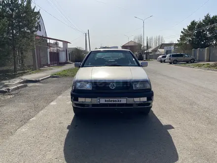 Volkswagen Vento 1992 года за 960 000 тг. в Астана – фото 4