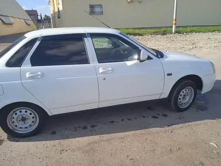 ВАЗ (Lada) Priora 2170 2013 года за 2 500 000 тг. в Рудный – фото 2