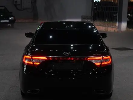 Hyundai Grandeur 2012 года за 7 800 000 тг. в Тараз – фото 29