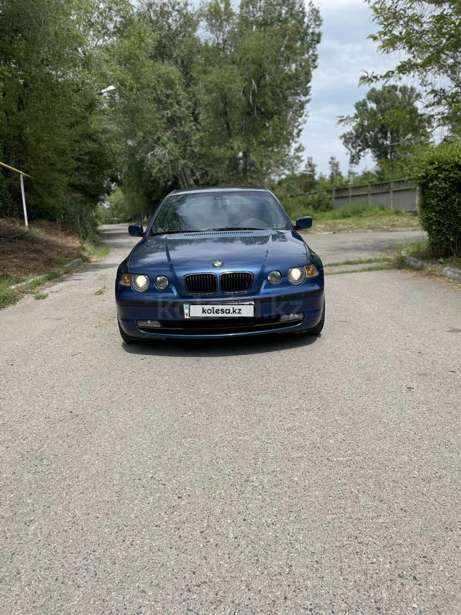 BMW 318 2001 г.