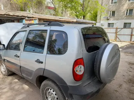 Chevrolet Niva 2014 года за 3 600 000 тг. в Уральск – фото 5