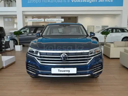 Volkswagen Touareg 2022 года за 25 090 000 тг. в Актобе – фото 2