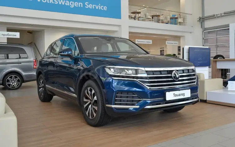 Volkswagen Touareg 2022 года за 25 090 000 тг. в Актобе