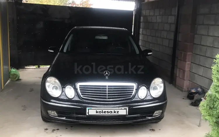 Mercedes-Benz E 320 2004 годаfor5 500 000 тг. в Алматы