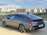 Hyundai Elantra 2023 года за 11 000 000 тг. в Астана – фото 3