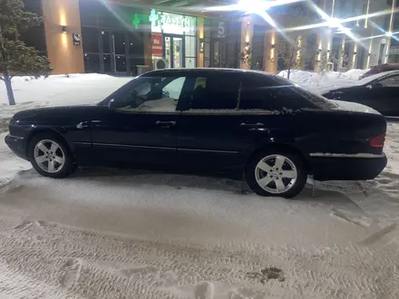 Mercedes-Benz E 280 1998 года за 2 700 000 тг. в Астана – фото 11