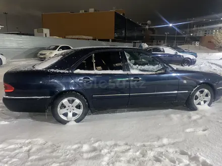 Mercedes-Benz E 280 1998 года за 2 700 000 тг. в Астана – фото 13