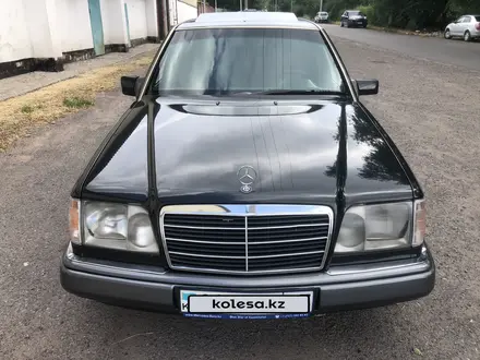 Mercedes-Benz E 220 1994 годаүшін3 400 000 тг. в Алматы – фото 6