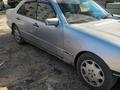 Mercedes-Benz E 200 1997 годаfor1 600 000 тг. в Актобе – фото 5