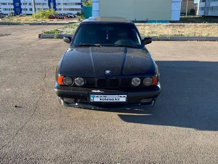 BMW 520 1992 года за 1 900 000 тг. в Сатпаев – фото 2