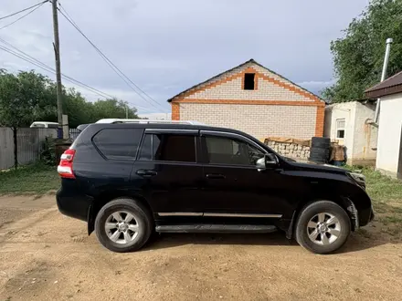 Toyota Land Cruiser Prado 2014 года за 16 500 000 тг. в Атырау – фото 2
