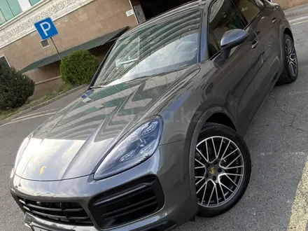 Porsche Cayenne 2019 года за 55 500 000 тг. в Алматы – фото 18