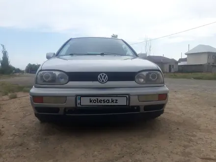 Volkswagen Golf 1998 года за 2 500 000 тг. в Алматы