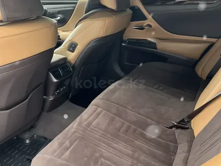 Lexus ES 350 2019 года за 30 000 000 тг. в Туркестан – фото 29