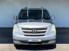 Hyundai H1, 2011