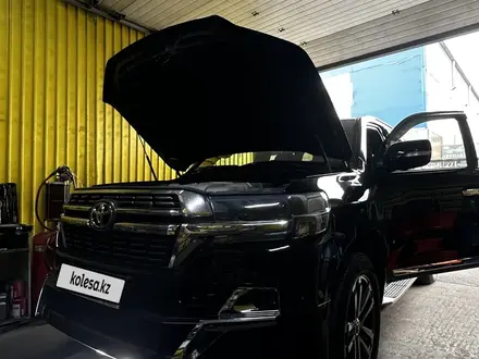 Toyota Land Cruiser 2013 года за 24 500 000 тг. в Алматы – фото 7