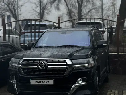 Toyota Land Cruiser 2013 года за 24 500 000 тг. в Алматы – фото 5