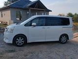 Toyota Noah 2007 года за 8 700 000 тг. в Алматы – фото 3