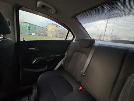 Chevrolet Aveo 2013 года за 3 550 000 тг. в Караганда – фото 3