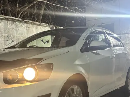 Chevrolet Aveo 2013 года за 3 550 000 тг. в Караганда – фото 5