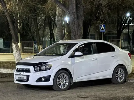 Chevrolet Aveo 2013 года за 3 550 000 тг. в Караганда – фото 7