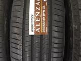 Шины Bridgestone 255/55r19 Alenza 001 за 95 000 тг. в Алматы