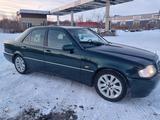 Mercedes-Benz C 180 1994 года за 2 200 000 тг. в Усть-Каменогорск – фото 5