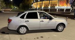 ВАЗ (Lada) Granta 2190 2013 годаүшін1 750 000 тг. в Алматы – фото 2