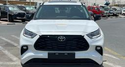 Toyota Highlander Luxe 2025 года за 24 000 000 тг. в Семей – фото 2