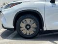 Toyota Highlander Luxe 2025 годаүшін24 000 000 тг. в Семей – фото 4