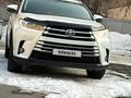 Toyota Highlander 2014 года за 17 000 000 тг. в Алматы – фото 6