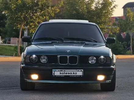 BMW 520 1992 года за 2 800 000 тг. в Тараз – фото 3