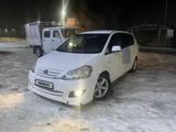 Toyota Ipsum 2003 года за 3 900 000 тг. в Атырау