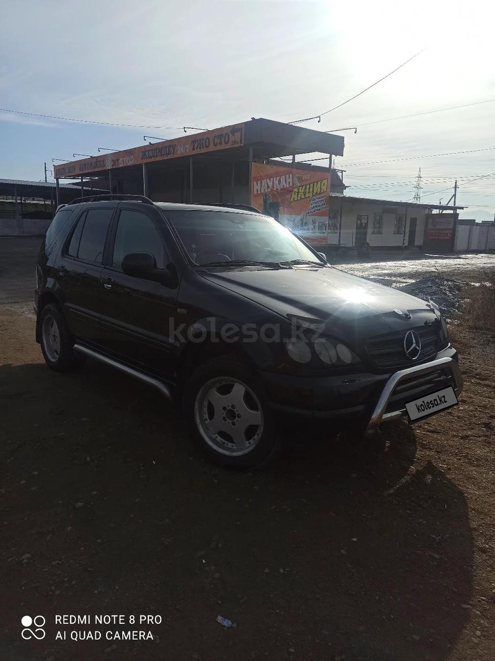 Mercedes-Benz ML 320 2001 г.