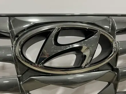 Оригинальная решетка радиатора для Хендай Туксон Hyundai Tucson за 65 000 тг. в Караганда – фото 5