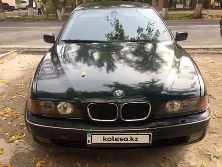 BMW 523 1998 года за 3 000 000 тг. в Алматы – фото 4