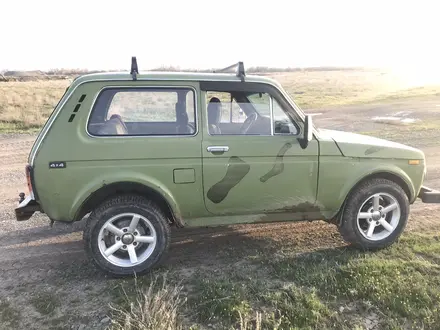 ВАЗ (Lada) Lada 2121 1995 года за 550 000 тг. в Ушарал – фото 4