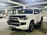 Toyota 4Runner 2021 года за 30 000 000 тг. в Актау – фото 2